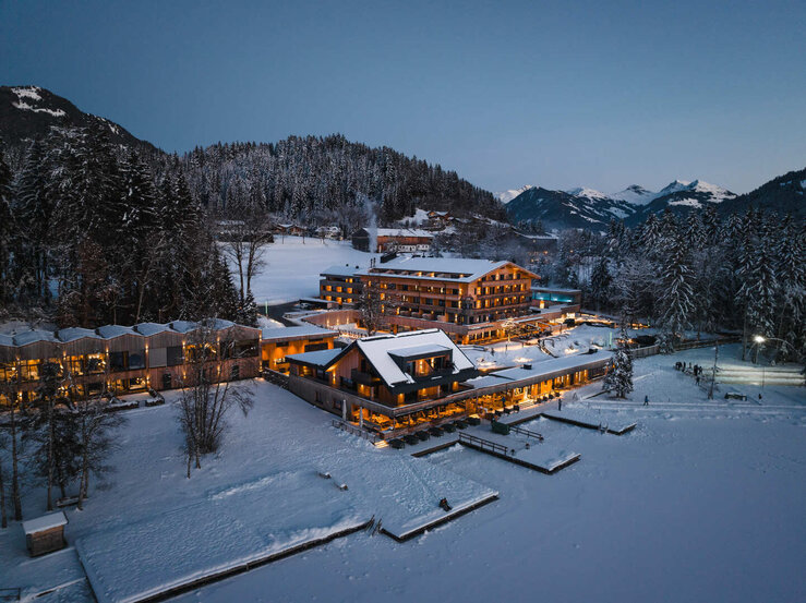 Hotel-Winter44-Alpenhotel-Kitzbuehel-Schwarzsee