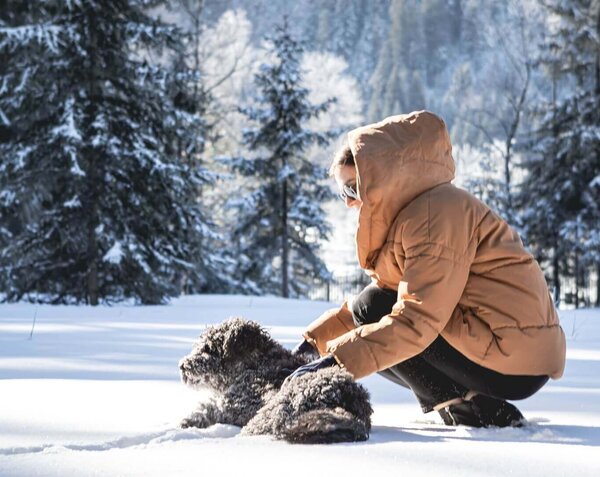 Urlaub-mit-Hund-Winter-10-Alpenhotel-Kitzbuehel-Schwarzsee