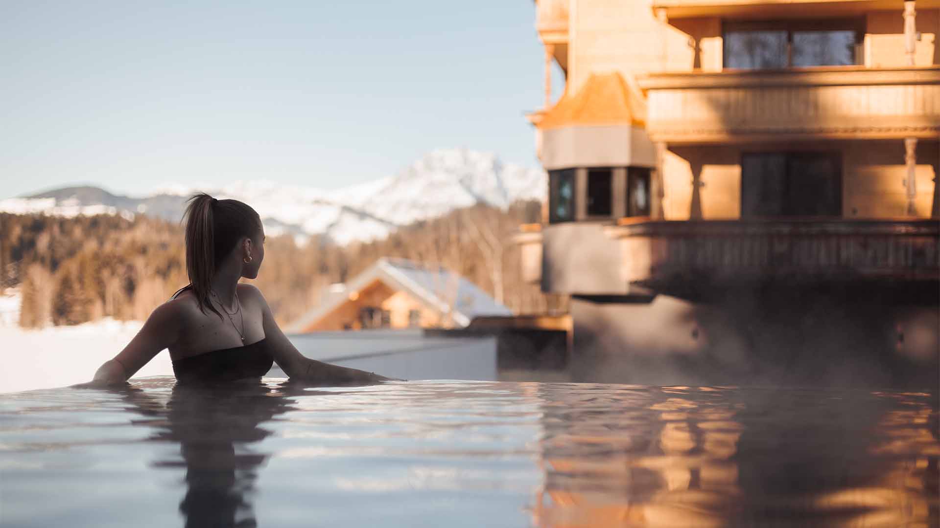 Infinity Pool-Winter-34-Alpenhotel-Kitzbuehel-Schwarzsee